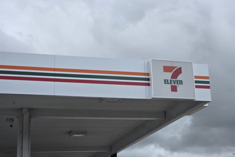 7-Eleven Franchise – Strategic Position, Tweed Heads NSW - Benchmark ...
